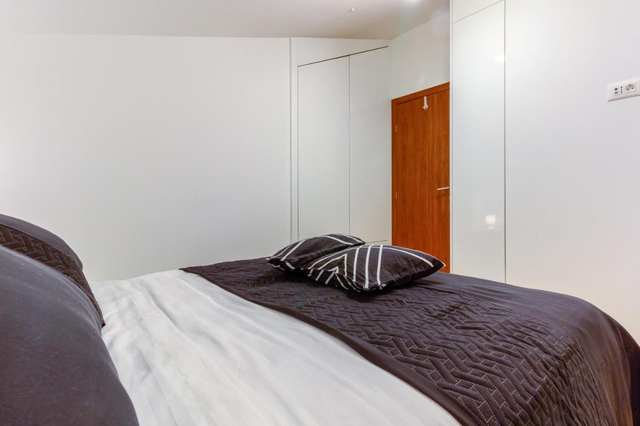 Omis Wind Rose Apartment Bagian luar foto