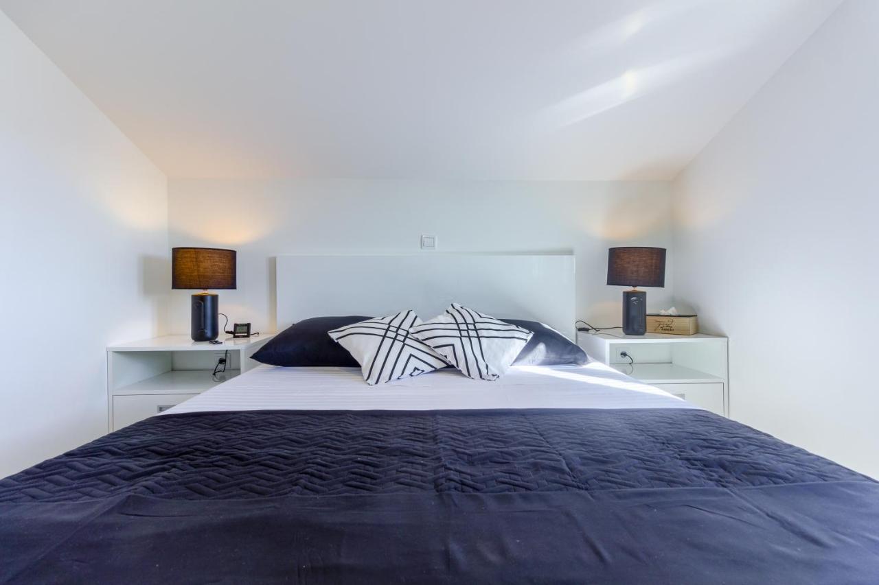 Omis Wind Rose Apartment Bagian luar foto
