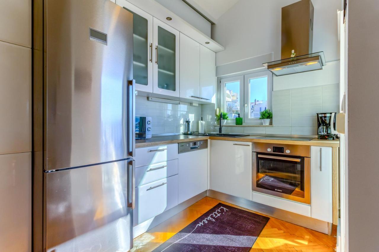 Omis Wind Rose Apartment Bagian luar foto