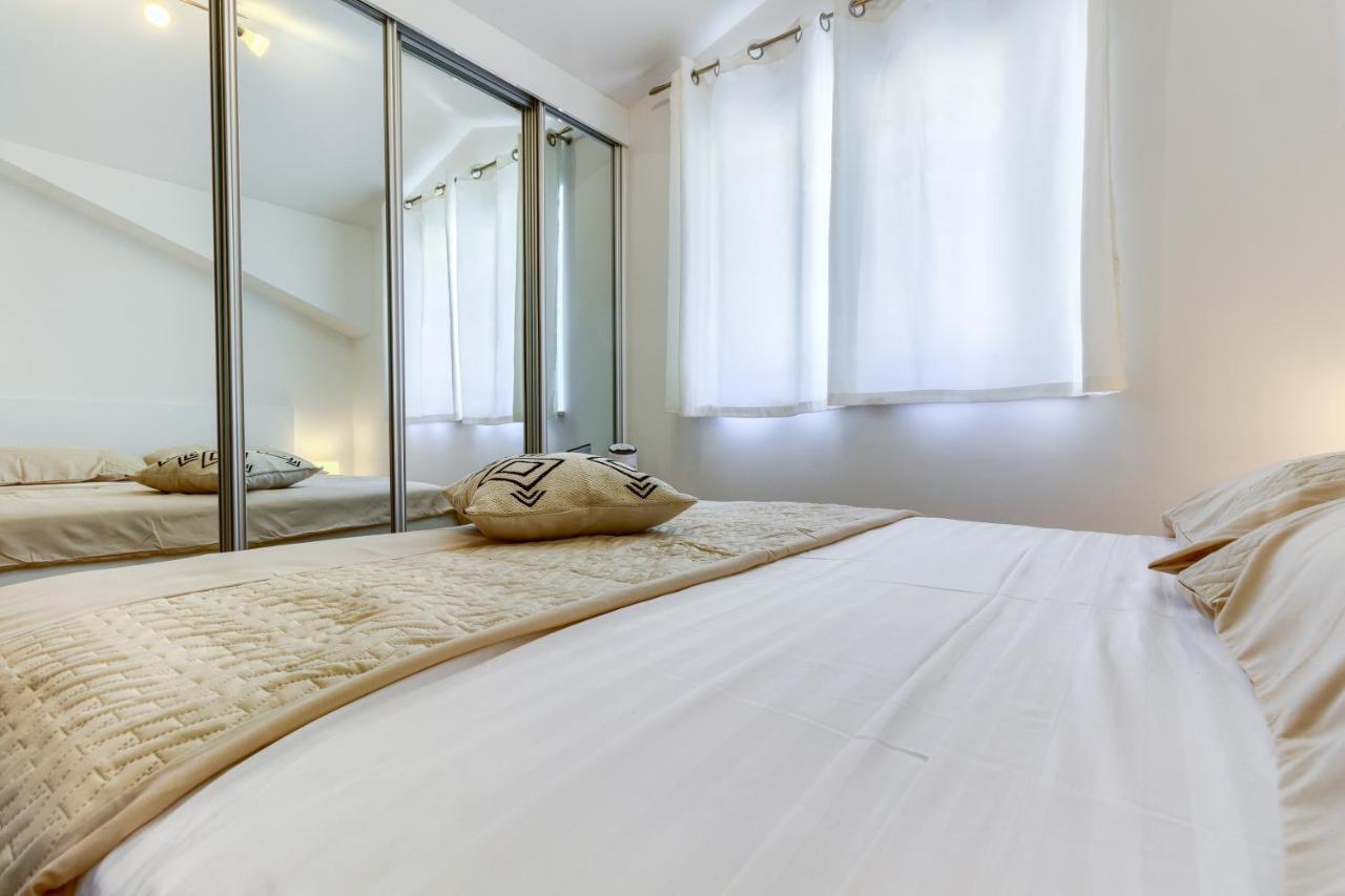 Omis Wind Rose Apartment Bagian luar foto