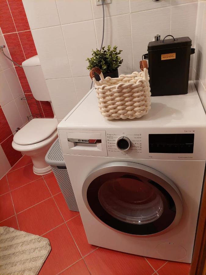 Omis Wind Rose Apartment Bagian luar foto