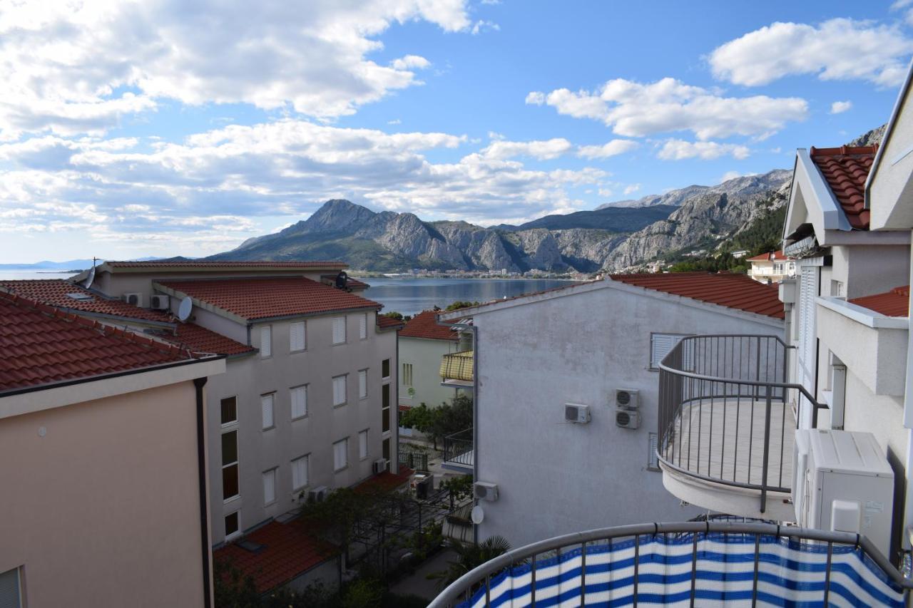 Omis Wind Rose Apartment Bagian luar foto